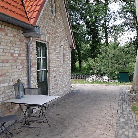 De Waterjuffer Elim Exterior foto